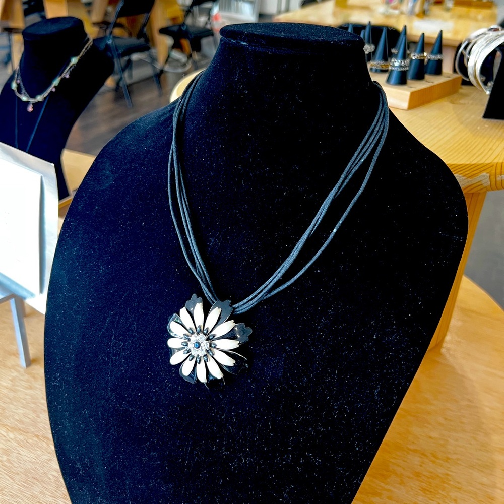 Vintage enameled floral necklace, CZs in center of flower